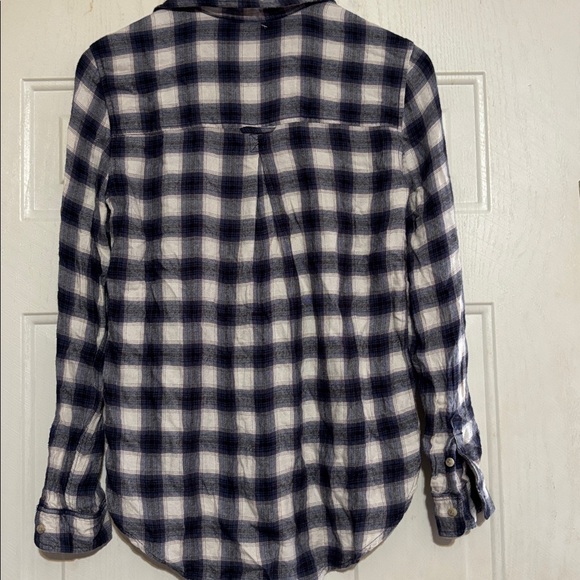 American Eagle Outfitters Navy and White Plaid Shirt‎ - Picture 4 of 5